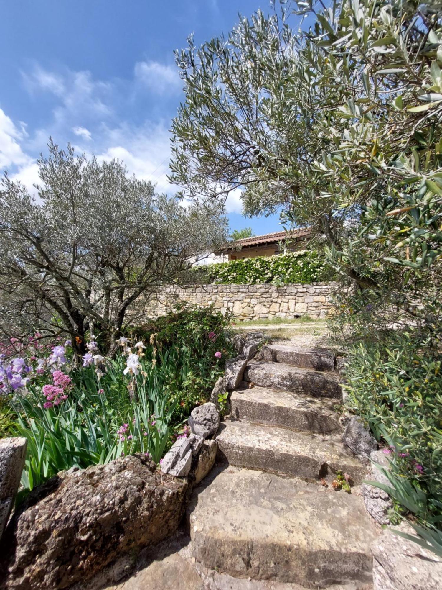 Village De Gites La Fontinelle Bessas Εξωτερικό φωτογραφία