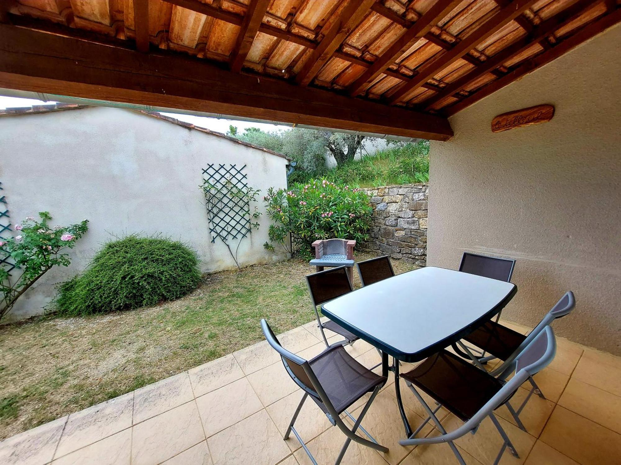 Village De Gites La Fontinelle Bessas Δωμάτιο φωτογραφία